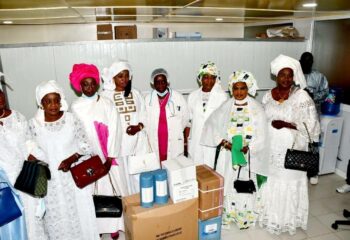 04- Journée internationale de la femme, les femmes de l’AIBD.sa au chevet des enfants atteints de cancer de l’hôpital le Dantec 08-03-22